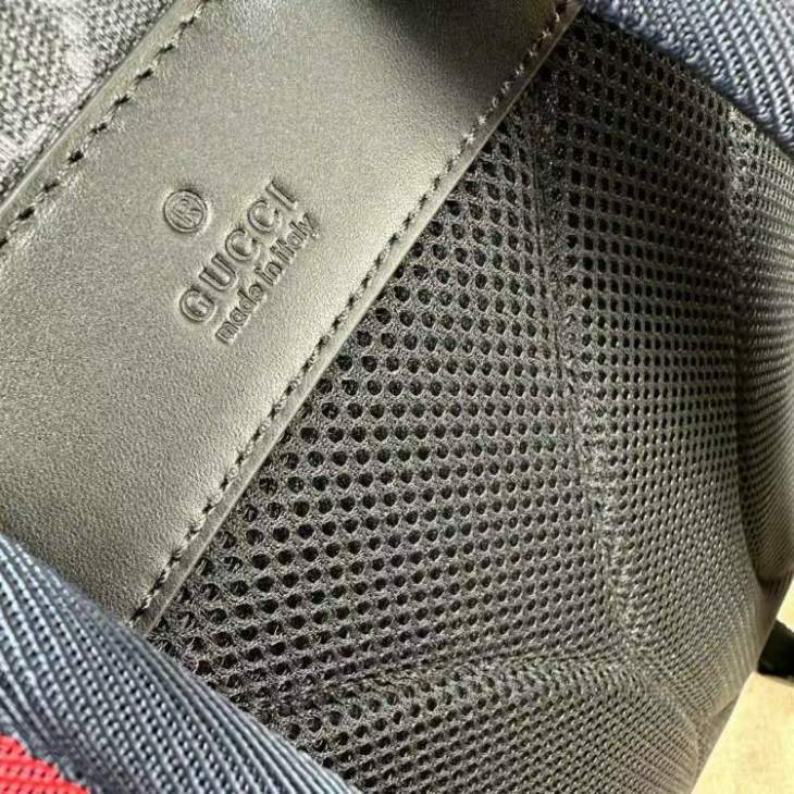 Picture of Gucci Mens Bags _SKUfw219248573fw